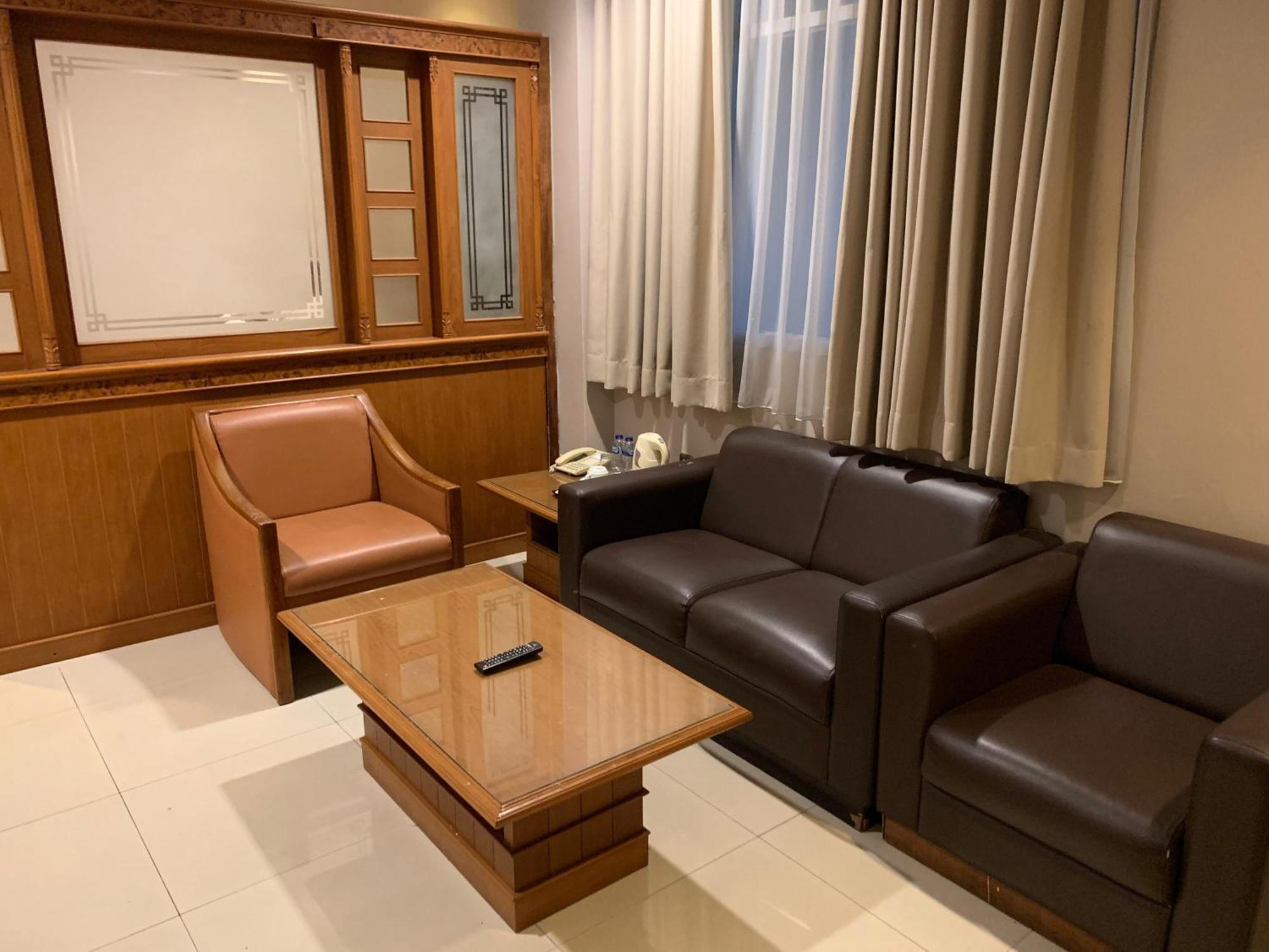 Enhaii Hotel Bandung Kültér fotó