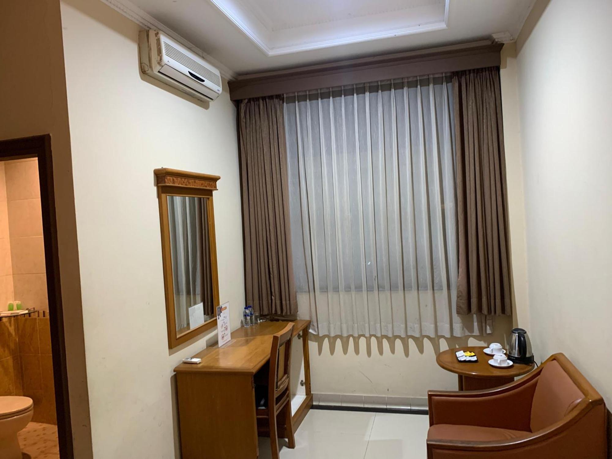 Enhaii Hotel Bandung Kültér fotó
