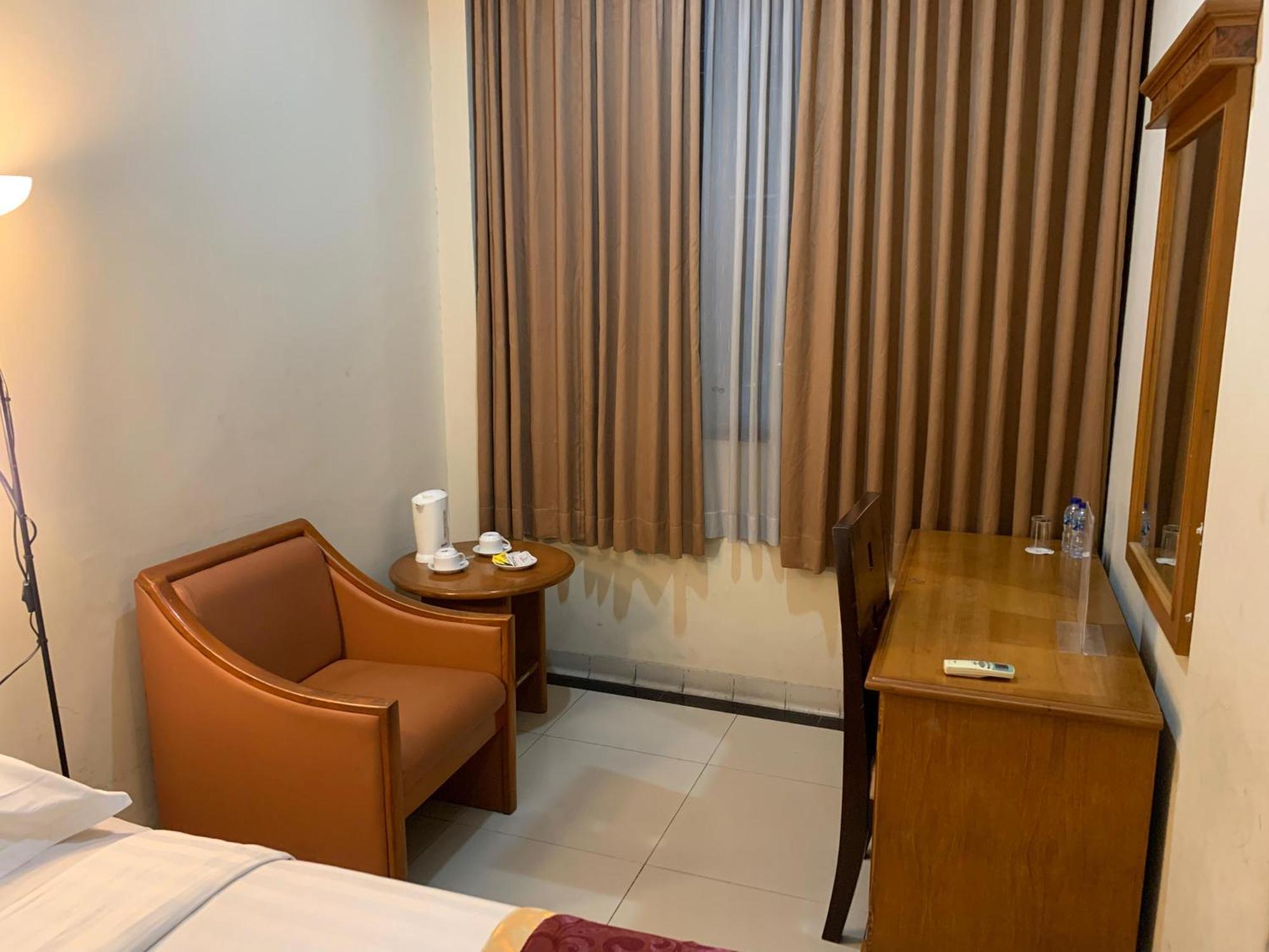 Enhaii Hotel Bandung Kültér fotó