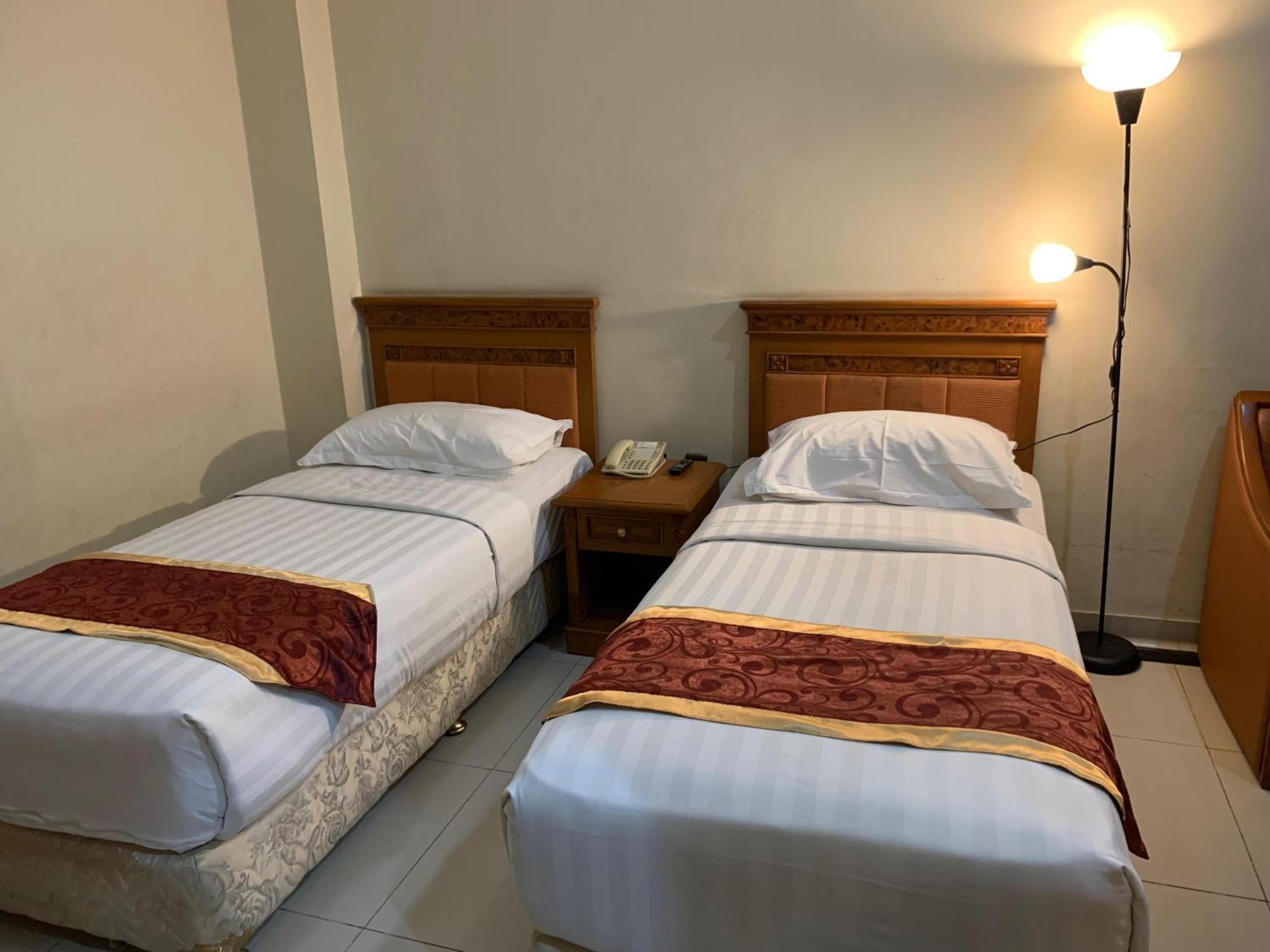Enhaii Hotel Bandung Kültér fotó